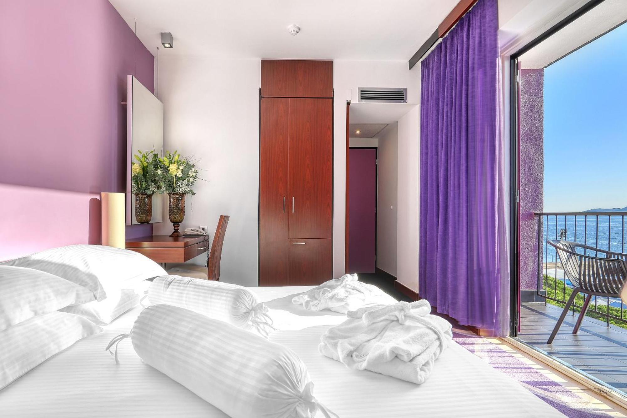 Hotel Adriatic Weißenburg Zimmer foto